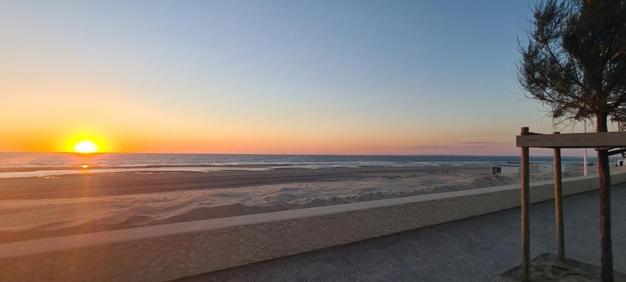 Soulac Cote Plage Vue Ocean Exterior photo